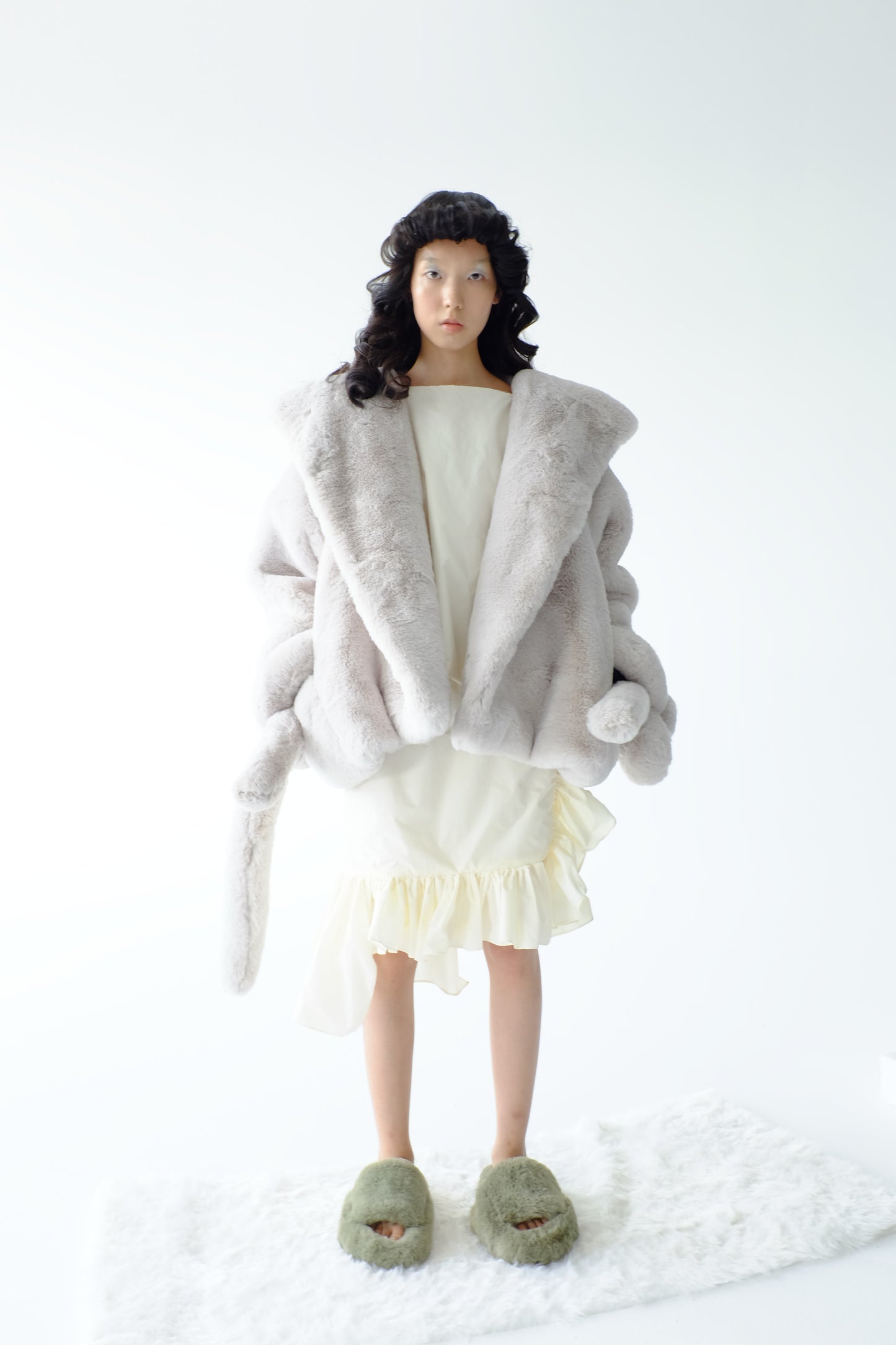 Faux fur coat cloak 002